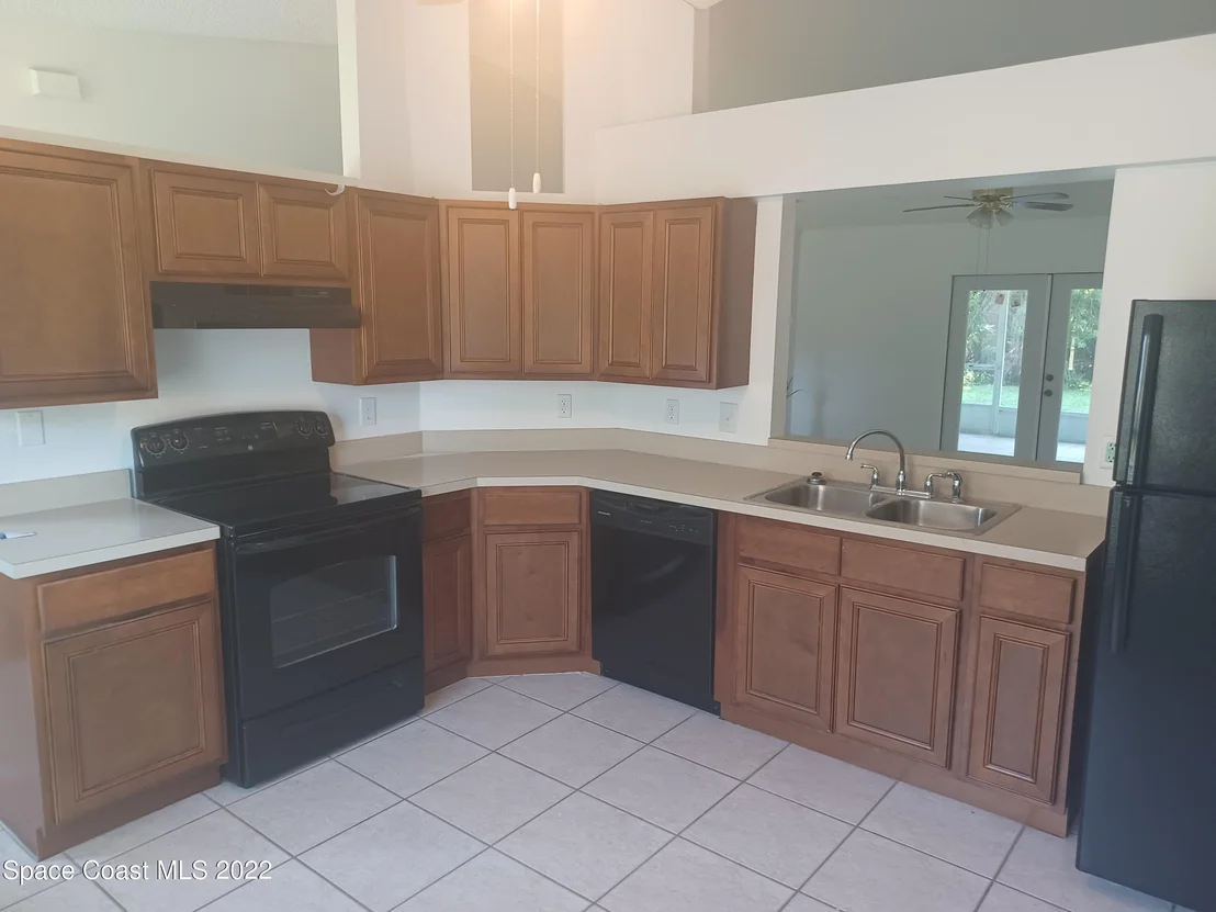 Photo of 6363 Brack Street