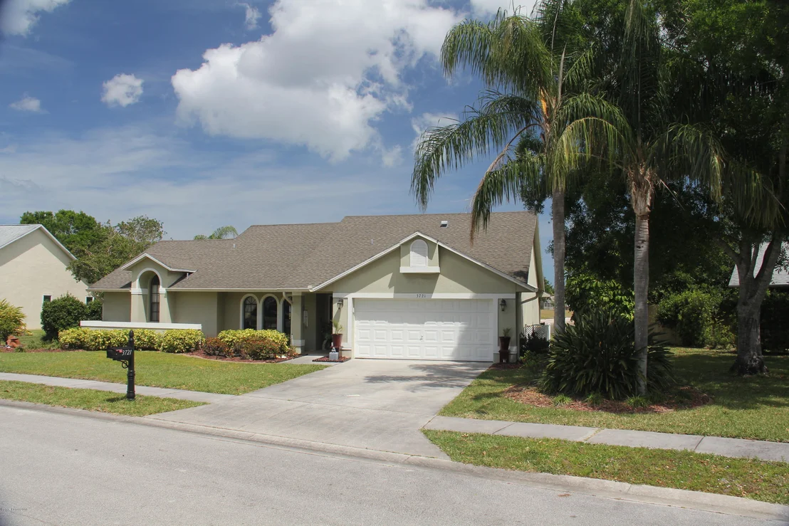 Photo of 3721 Pelican Point Way