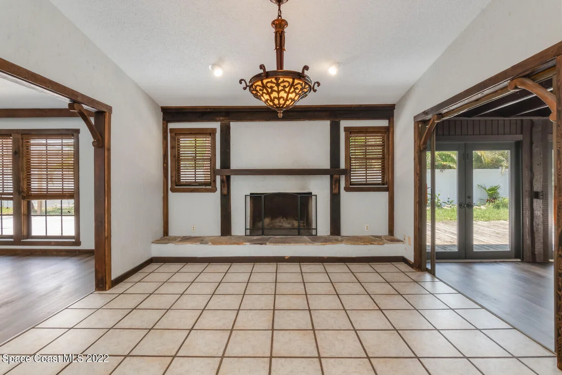 Photo of 140 9th Avenue