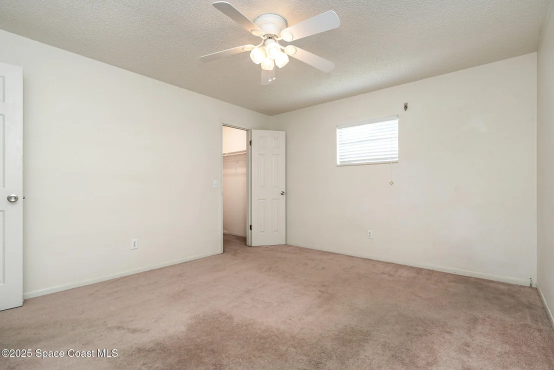 Photo of 2823 Wright Avenue