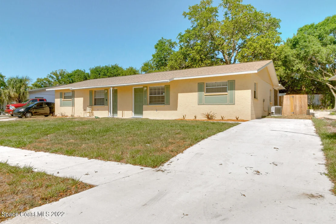 Photo of 738 Venus Drive