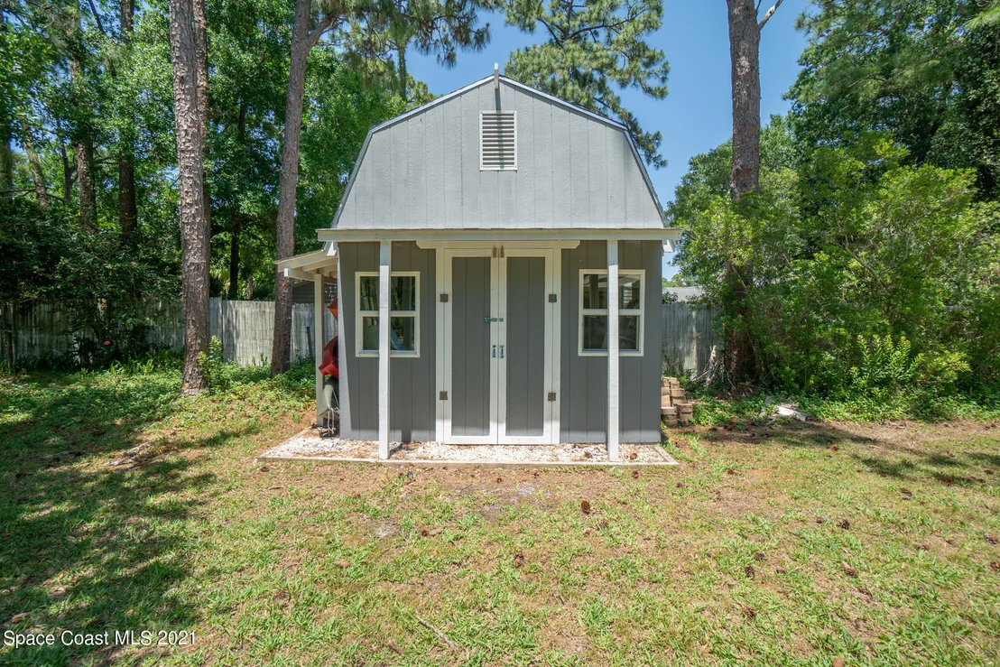 Photo of 1180 Ashlyn Drive