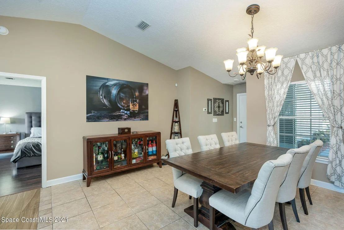 Photo of 1349 Richwood Circle