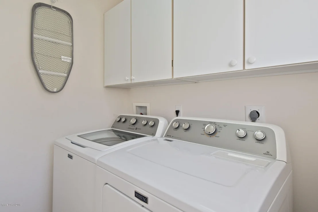 Photo of 2477 Saint Johns Lane