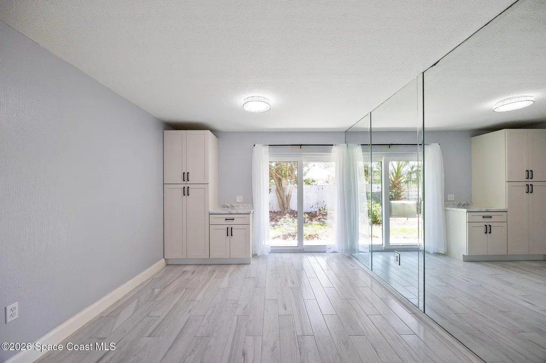 Photo of 608 Cedar Side Circle NE