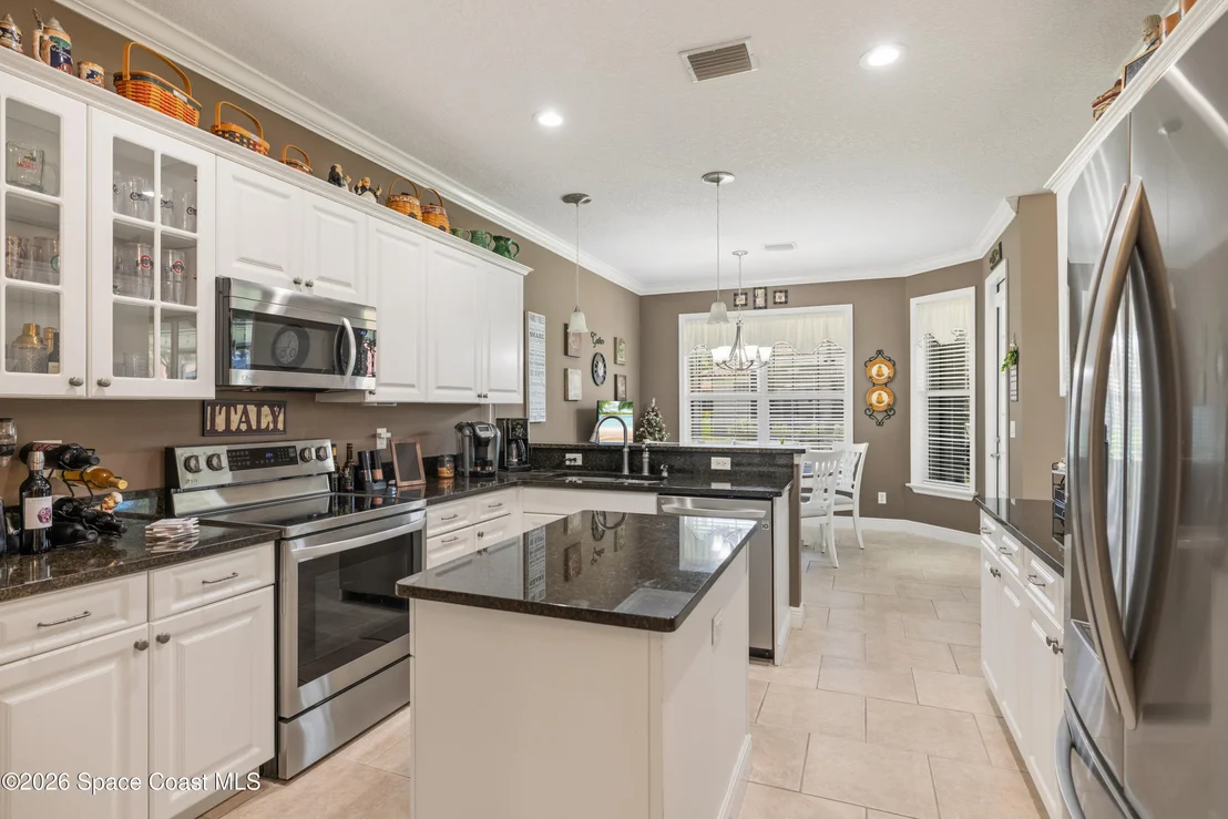 Photo of 5828 Pine Ridge Circle