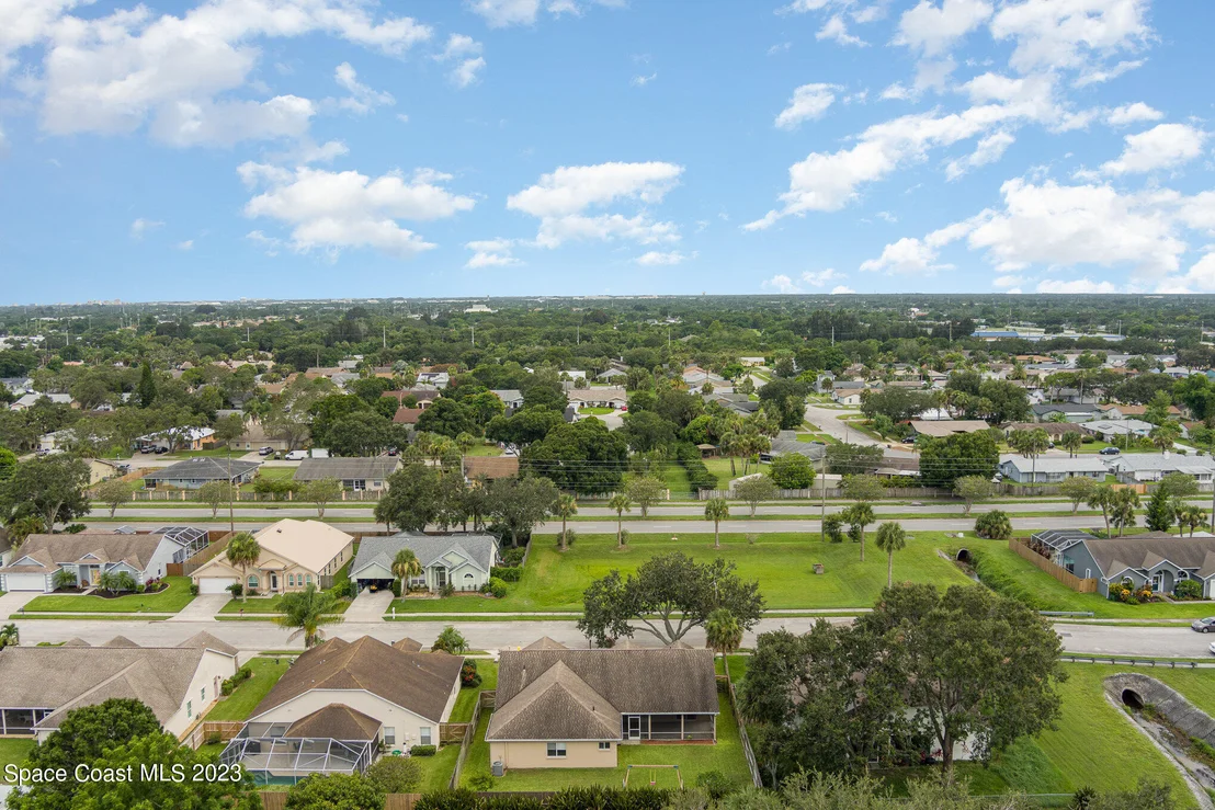Photo of 1682 Rustic Way