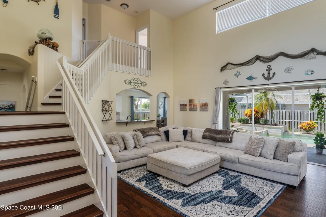 Photo of 6006 Newbury Circle