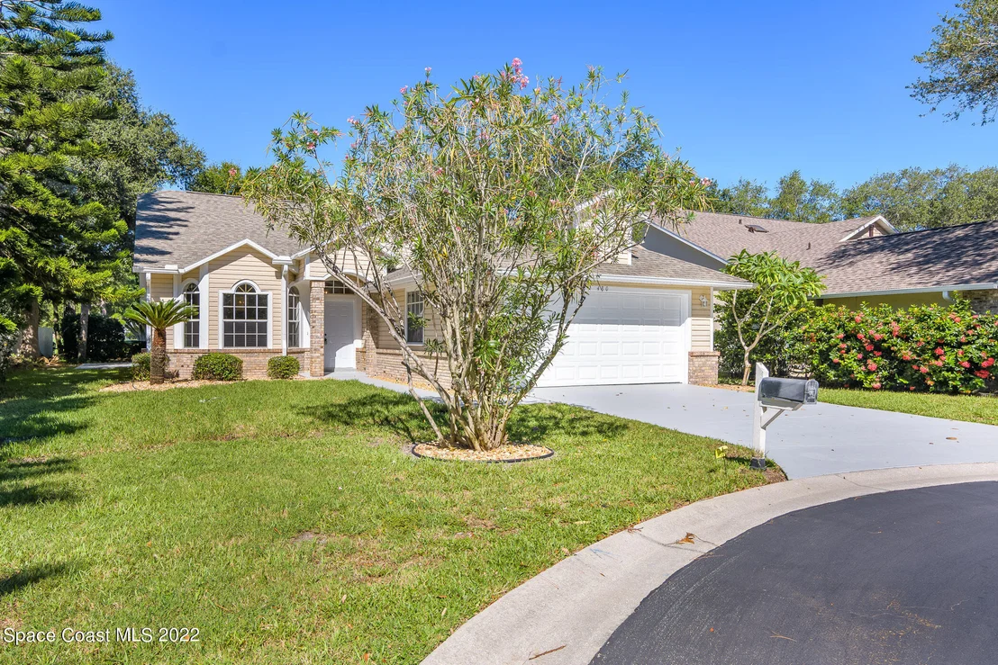 Photo of 480 Prestwick Court