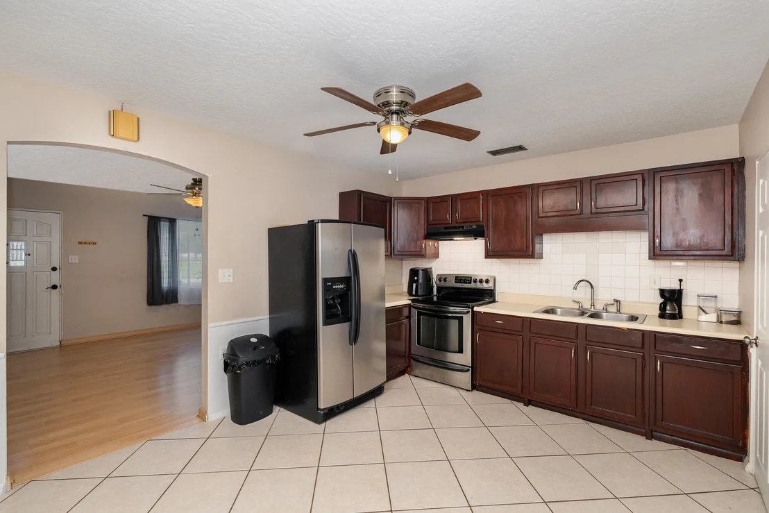 Photo of 1908 Glendon Drive
