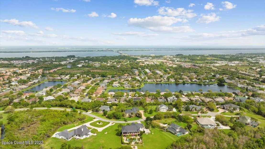Photo of 873 Oak Park Drive