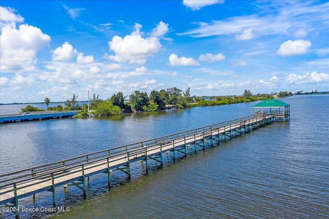 Photo of 315 Newport Drive