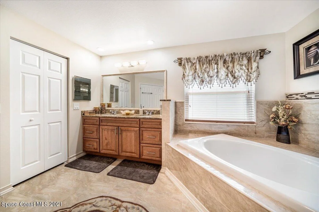 Photo of 367 Abello Road SE