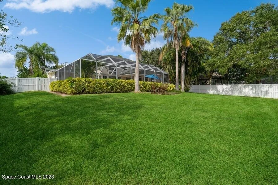 Photo of 4395 Canard Road