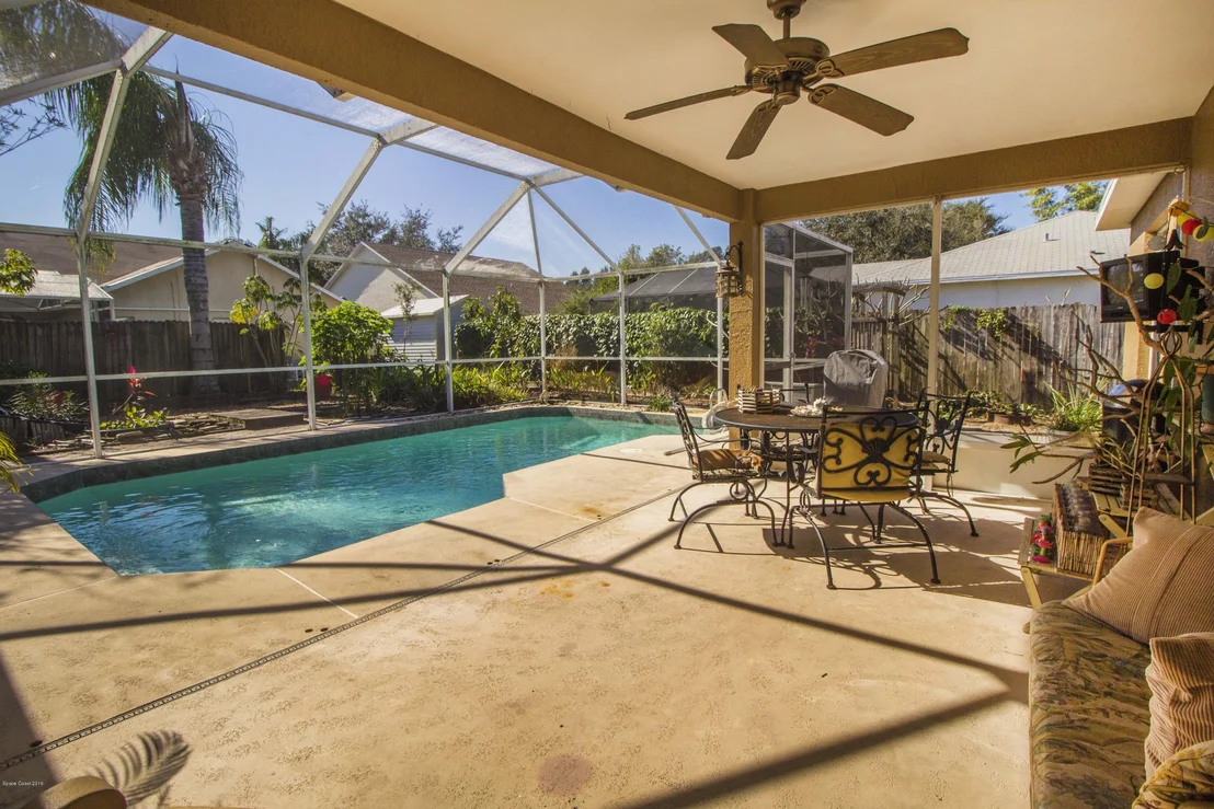 Photo of 1047 Jacaranda Circle