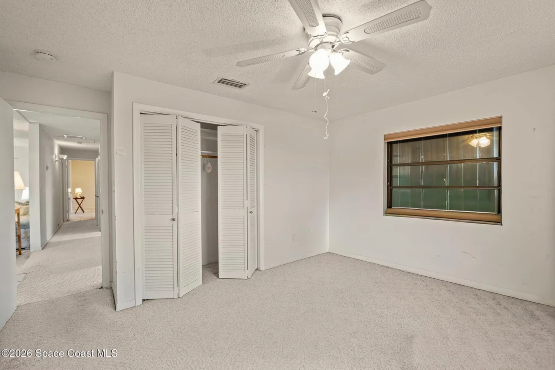Photo of 413 Sparrow Drive