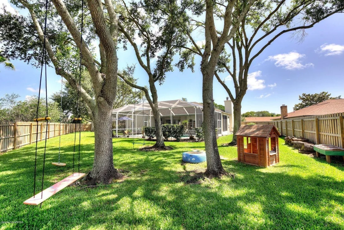 Photo of 518 Sawgrass Circle