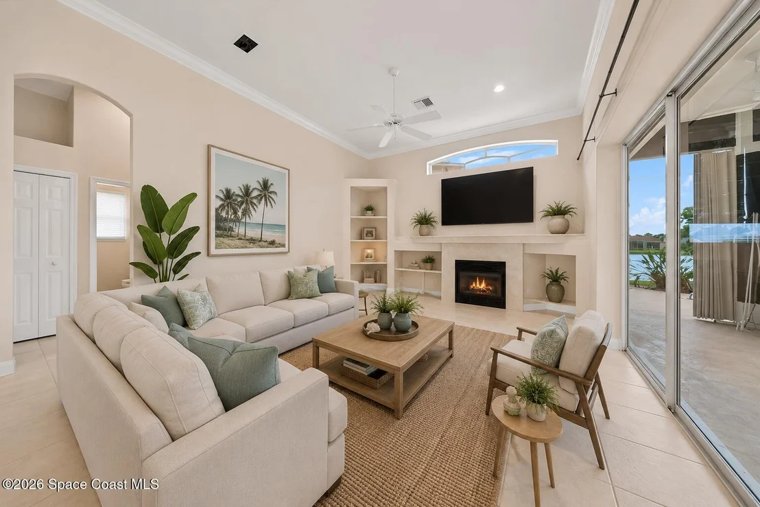 Photo of 825 Thrasher Drive