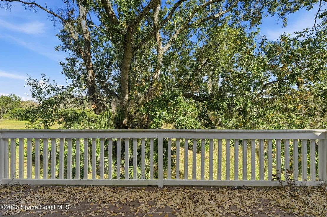 Photo of 1225 War Eagle Boulevard