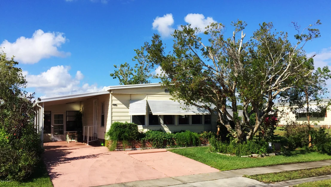 Photo of 1830 Coco Plum Street NE