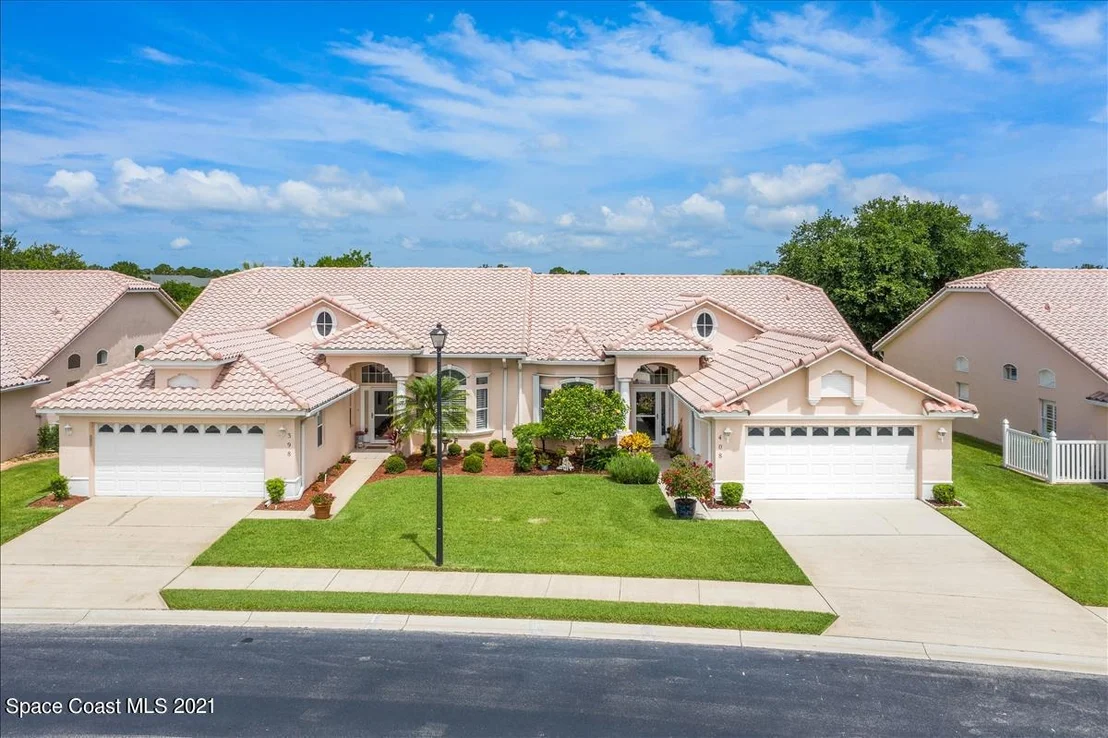 Photo of 408 Renaissance Avenue