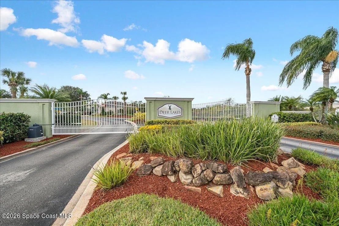 Photo of 3350 Deer Lakes Drive