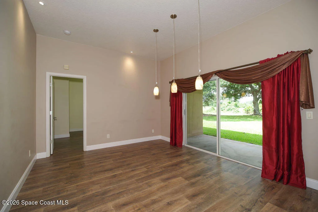 Photo of 1916 Windbrook Drive