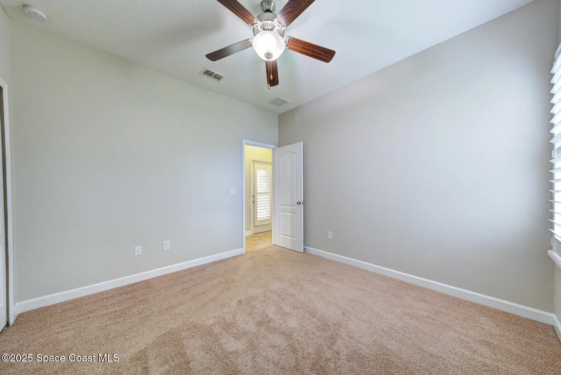 Photo of 3352 Russ Place