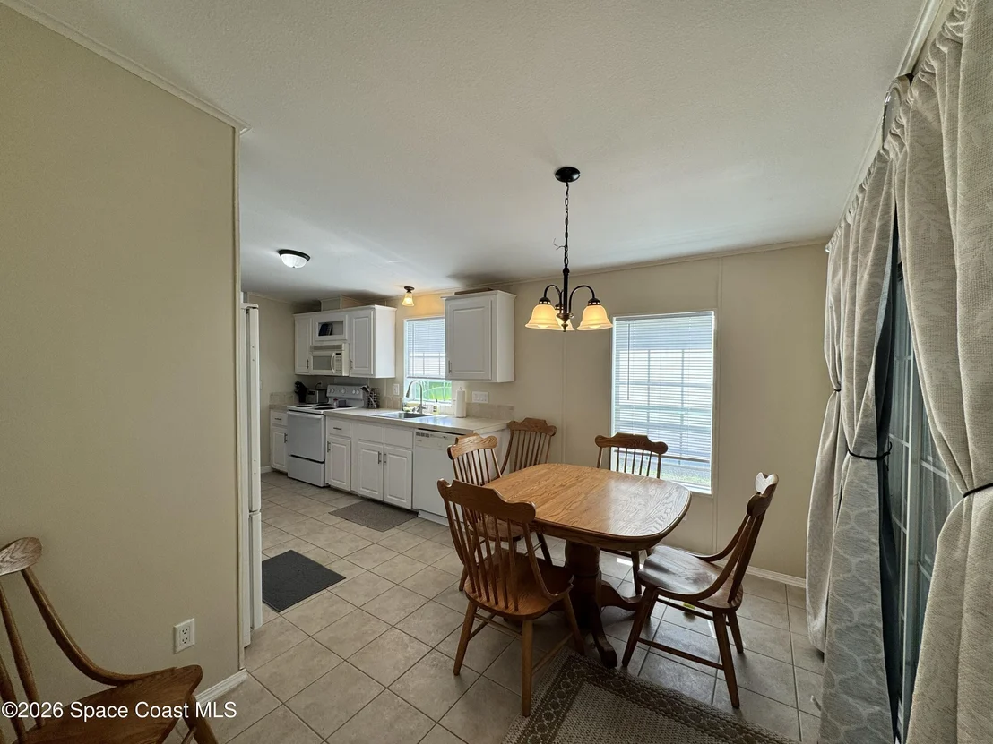 Photo of 835 Vireo Drive