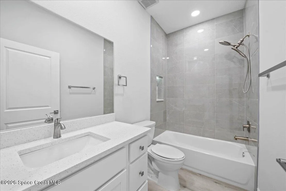 Photo of 286 Dorset Drive