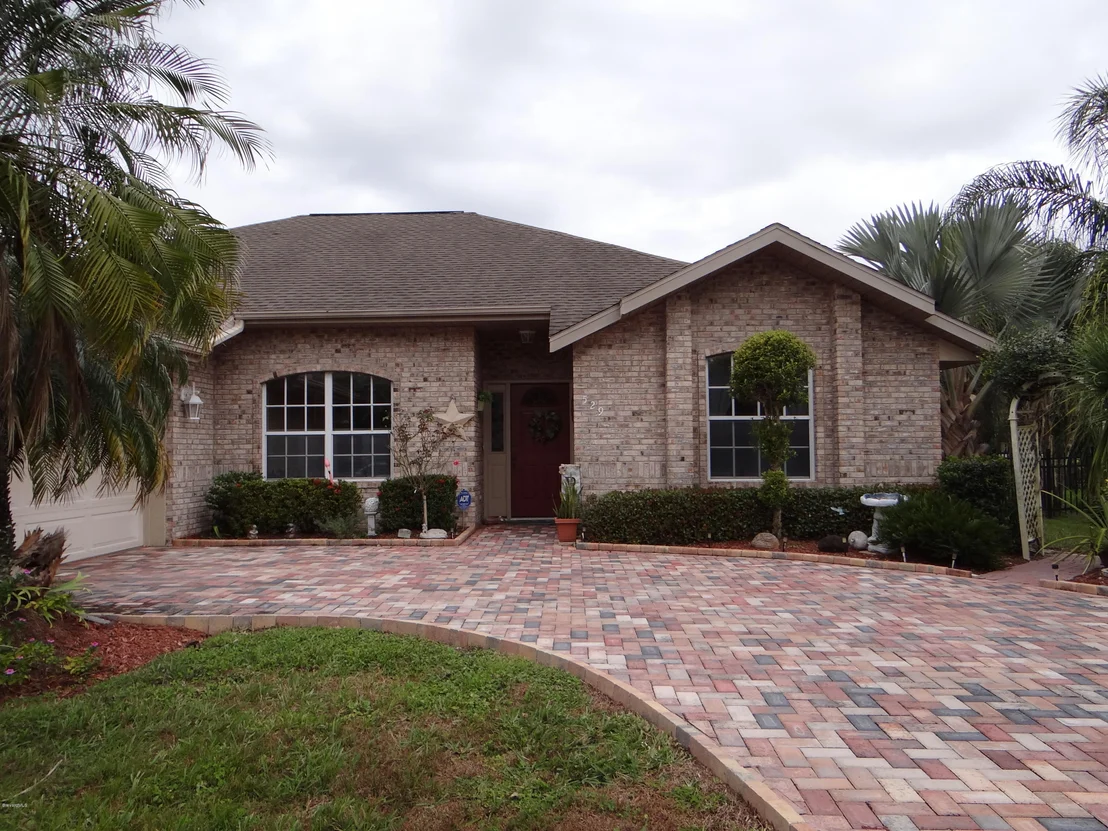 Photo of 529 Joy Haven Drive