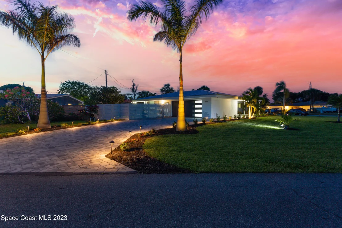 Photo of 500 Hibiscus Trail