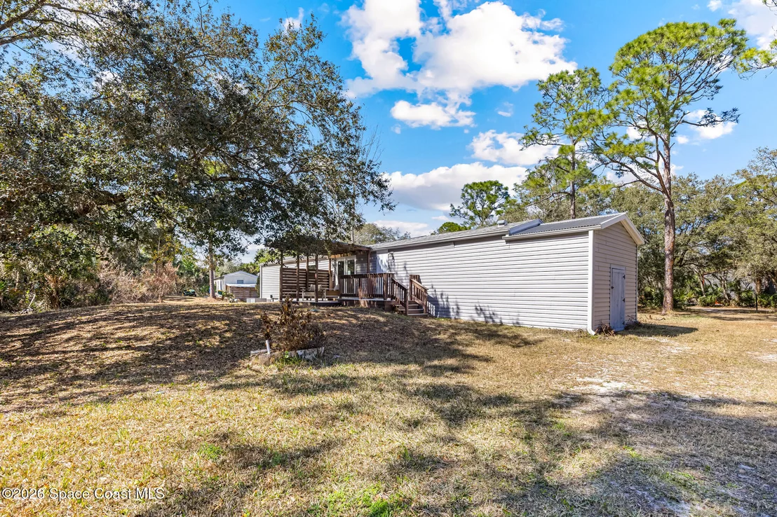 Photo of 6747 Burning Tree Avenue