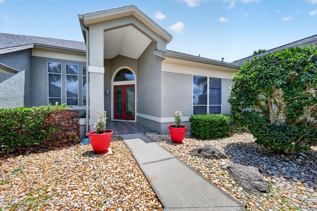 Photo of 900 Bluegrass Lane