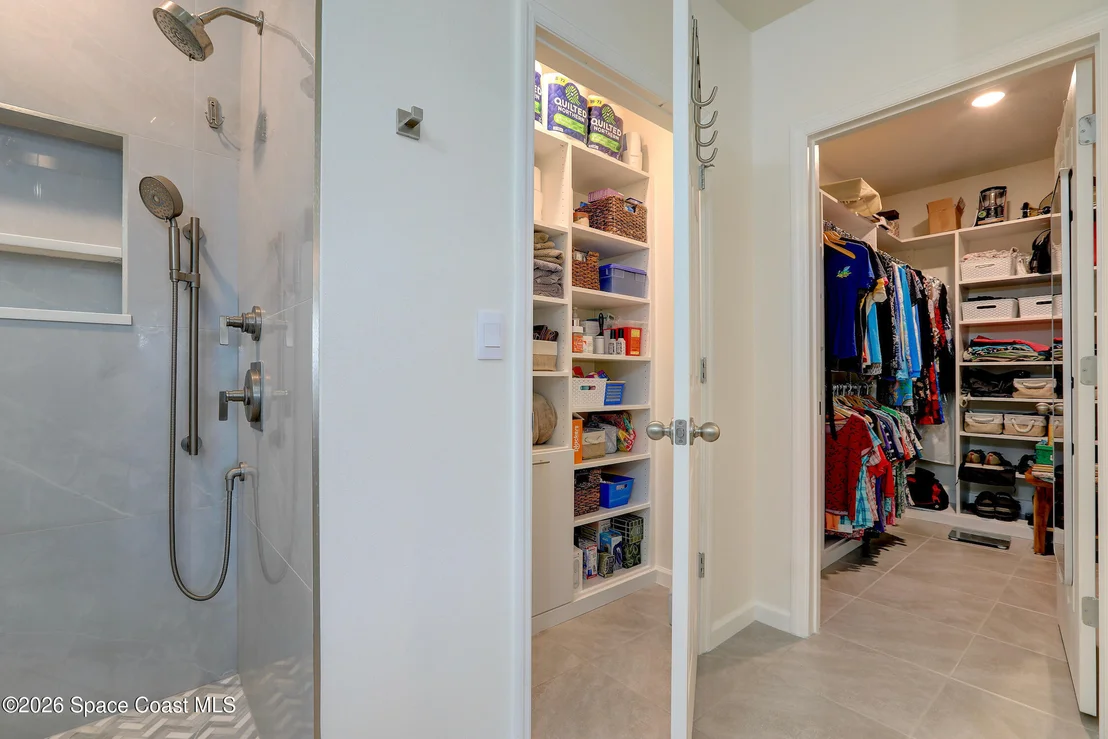 Photo of 6794 Topaz Drive