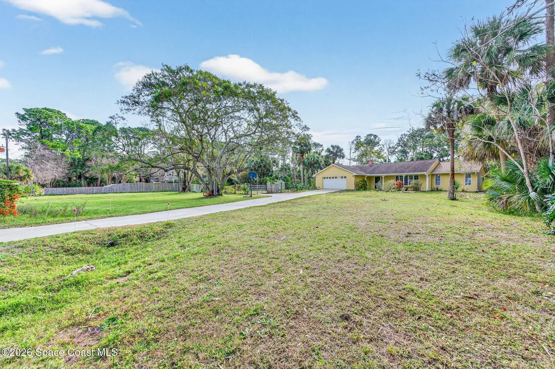 Photo of 6331 Quarterhorse Circle