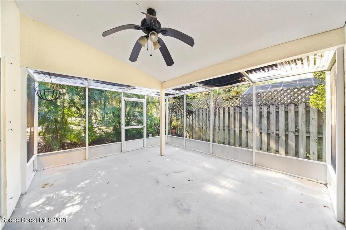 Photo of 2406 Saint Johns Lane
