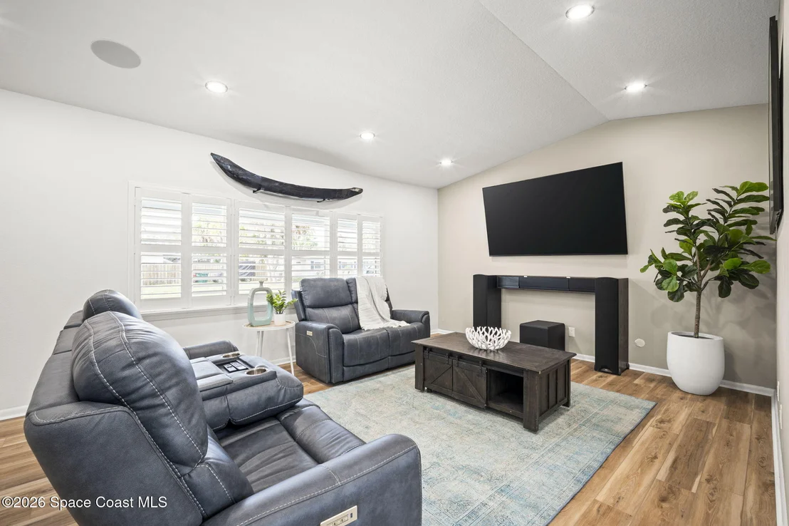 Photo of 500 Seabreeze Drive