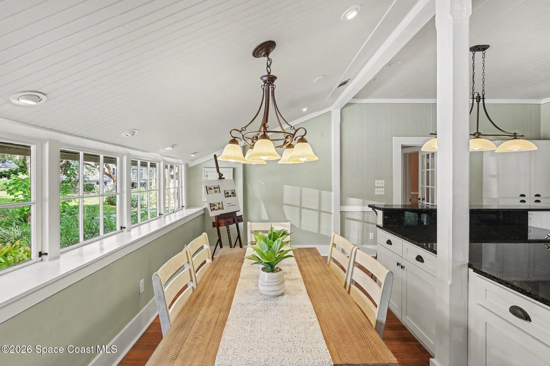 Photo of 35 Barton Avenue