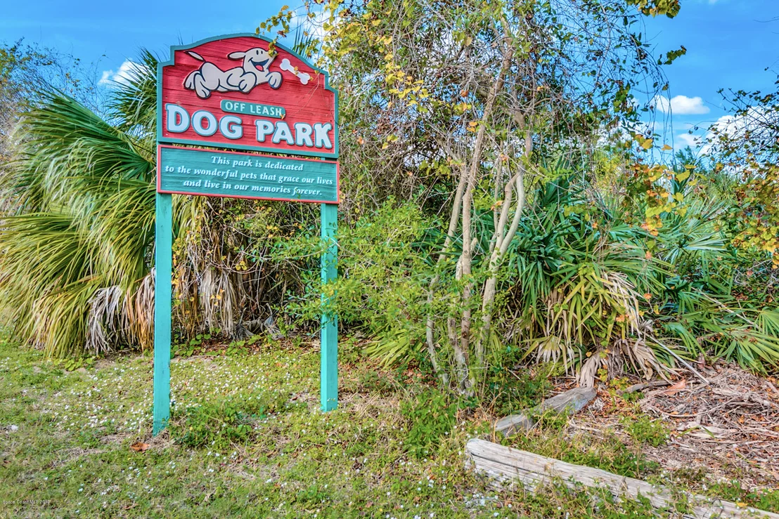 Photo of 443 Atlantis Drive