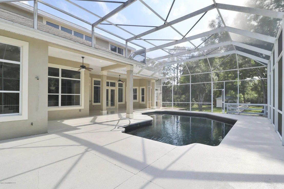 Photo of 5420 Willoughby Drive