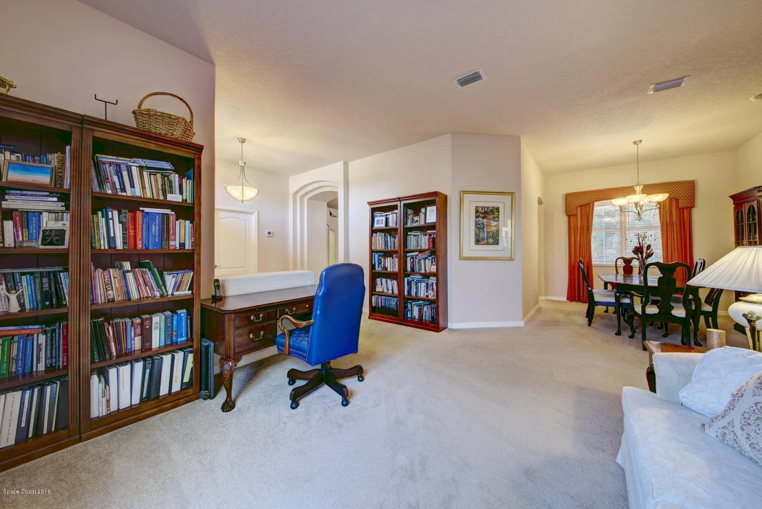 Photo of 4668 Alamanda Drive