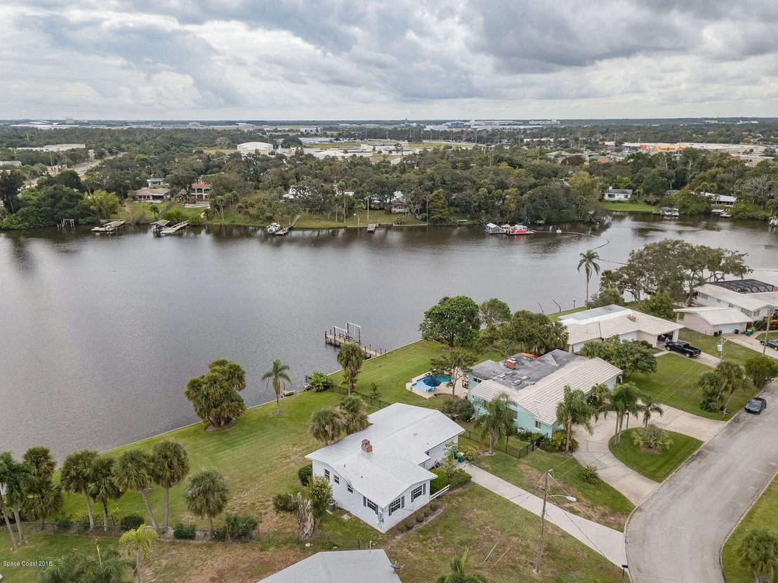 Photo of 1131 Rivermont Drive
