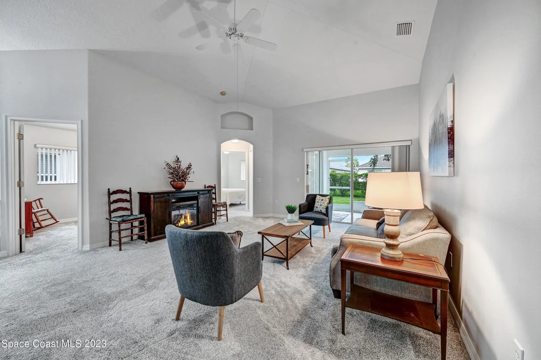 Photo of 1401 Lago Mar Drive