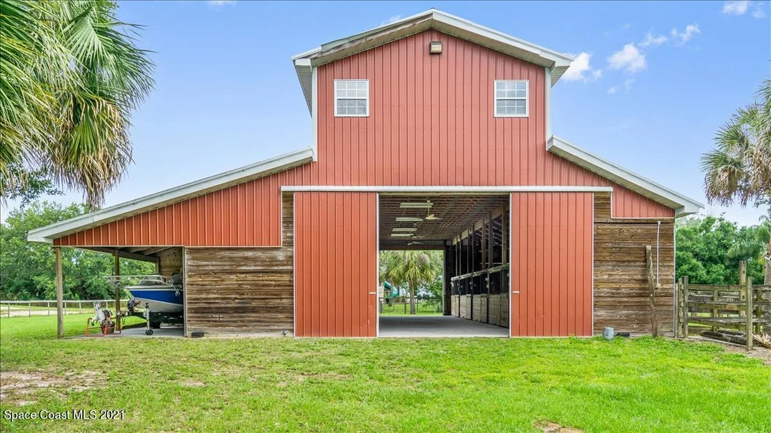Photo of 4035 Post Road