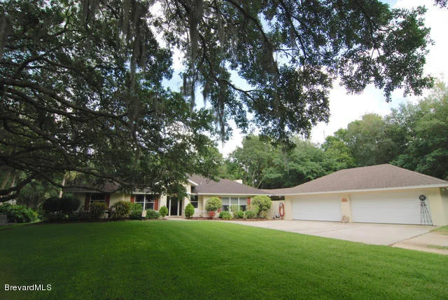 Photo of 330 Campbell Drive