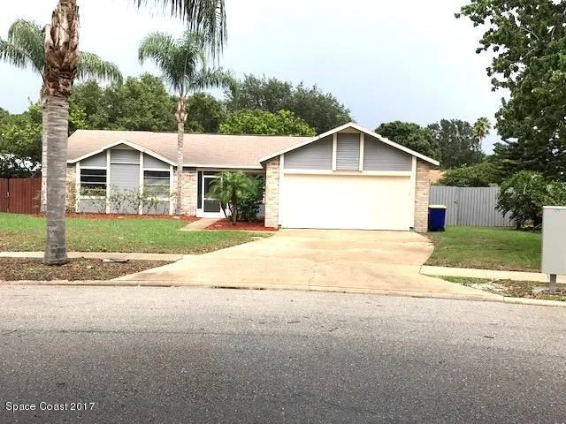 Photo of 860 Pine Wood Avenue