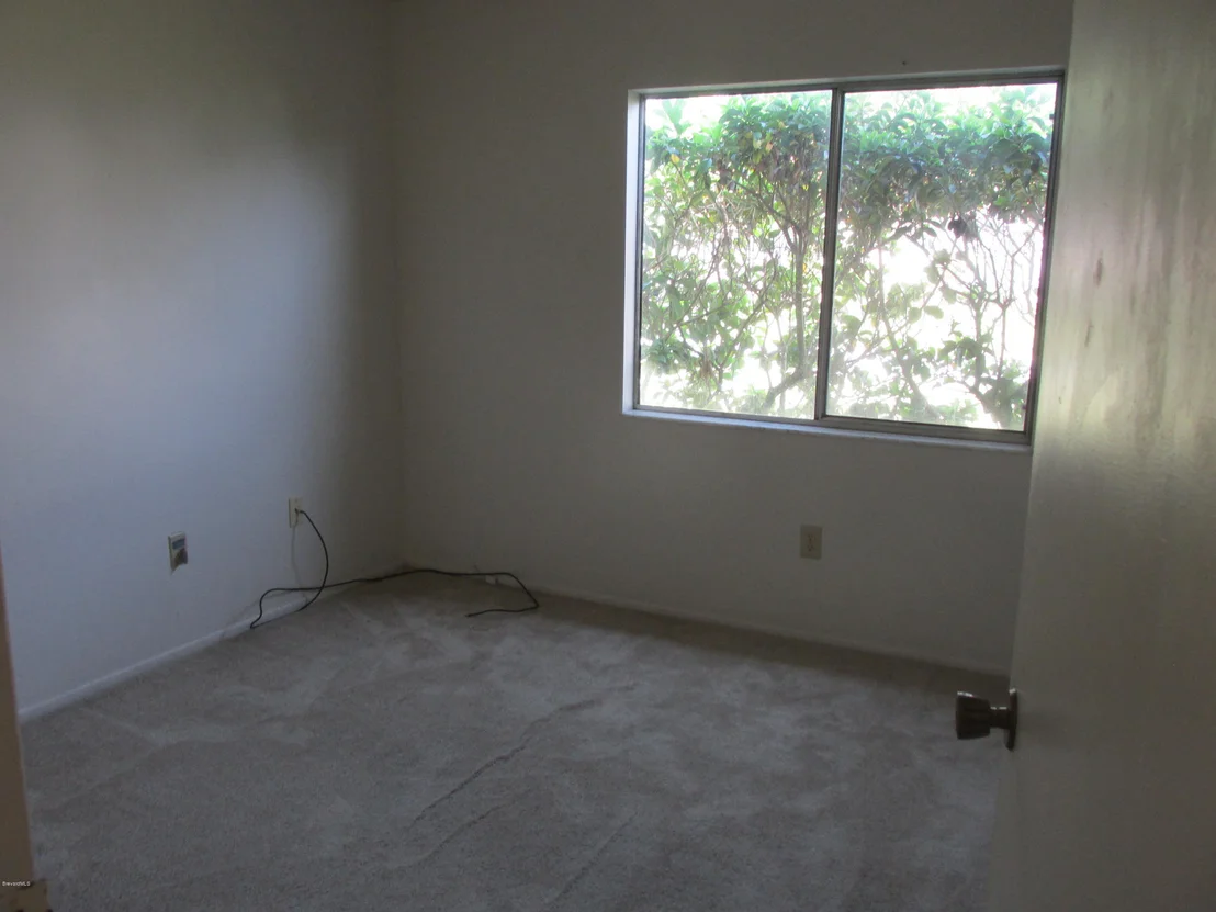 Photo of 1261 NE Bard Lane