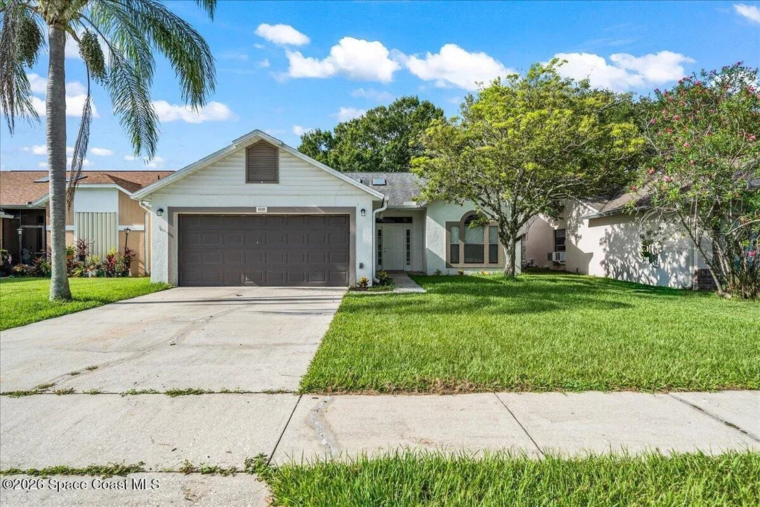 Photo of 1839 Clover Circle