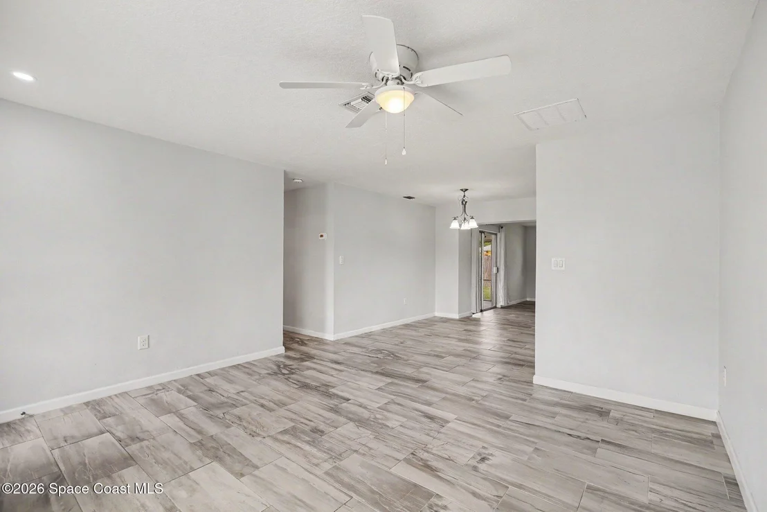 Photo of 780 Mohawk Avenue
